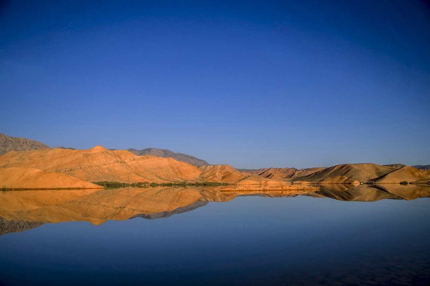 نمای طبیعی بند خاکی عبدل&zwnj;آباد