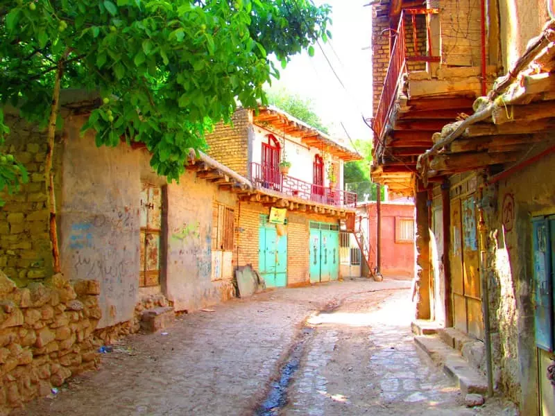 چشمه هینورد
