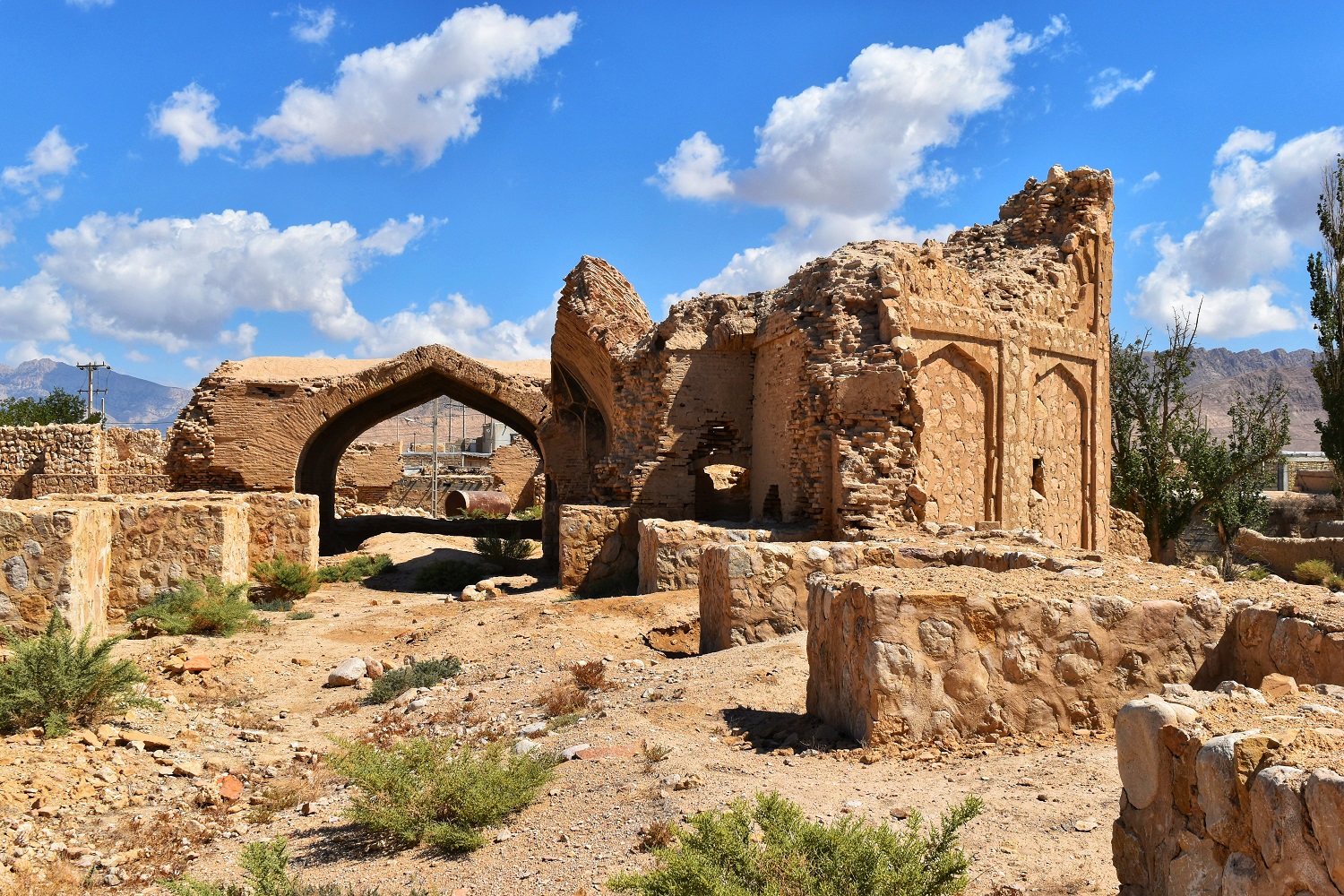 جزئیات بنا